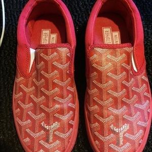 No brand sneaker size 36